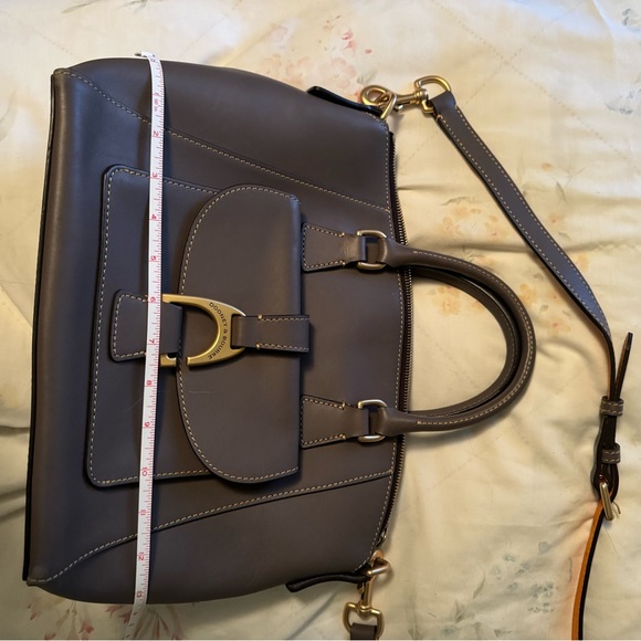 Dooney and Bourke Handbag - Picture 3 of 12